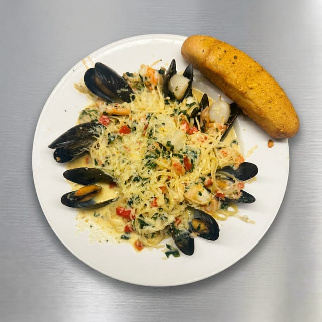 Seafood Pasta.